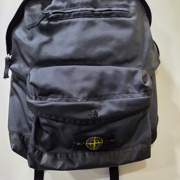 스톤아일랜드 백팩