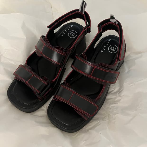 Miista / GISELLE BLACK SANDALS 38