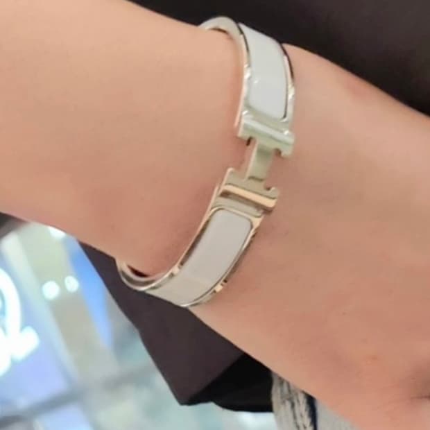 에르메스 클릭아슈pm 팔찌 정품A급(감정O)