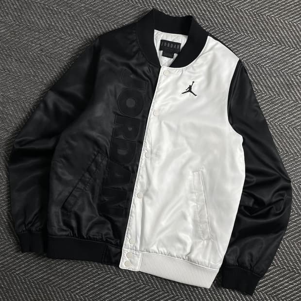 조던 에어조던 빅로고 사틴 바시티 점퍼y 4470