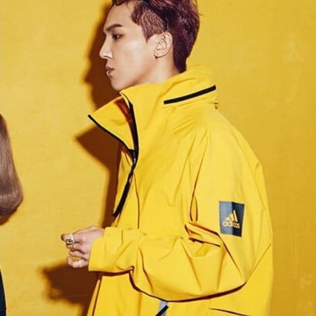 아디다스 x 송민호 마이쉘터 레인
바람막이 자켓 2XL