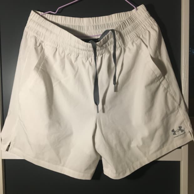 언더아머 반바지