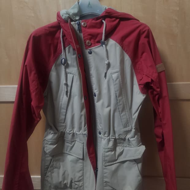 에이글 바람막이