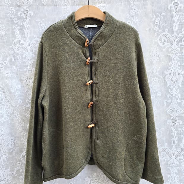 일본 네추럴 떡뽁기 단추 니트 자켓