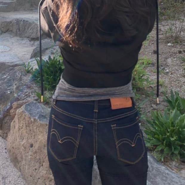 로우라이즈 진청데님팬츠 스키니진 블랙진