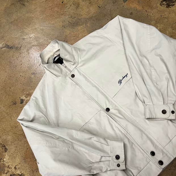 [정품/M] 버버리 아이보리 자켓 점퍼 b18