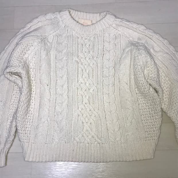 케이블 니트 아이보리 