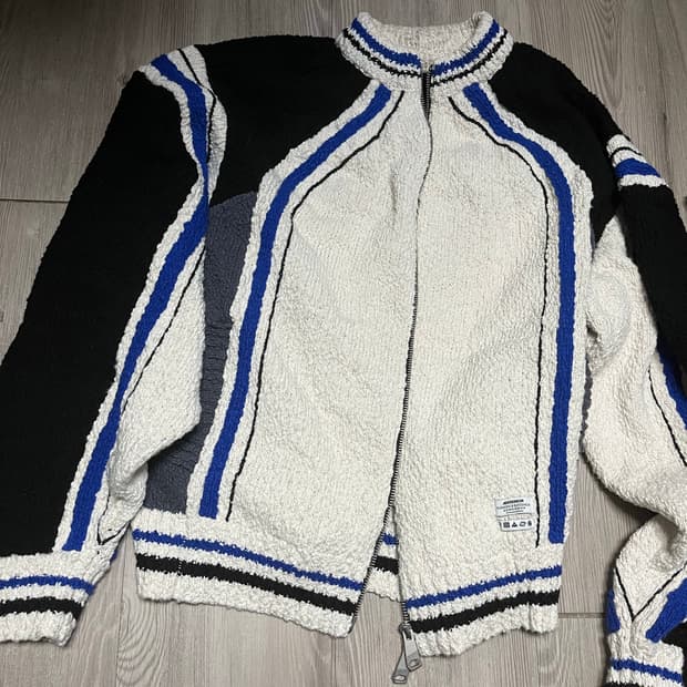 아더에러 alieb knit