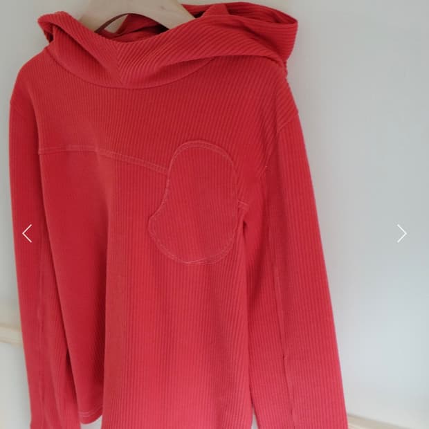 오에이지 (OAGE) red stone tee