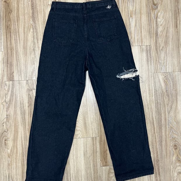 어반드레스 비바셔스 와이드 흑청바지 32