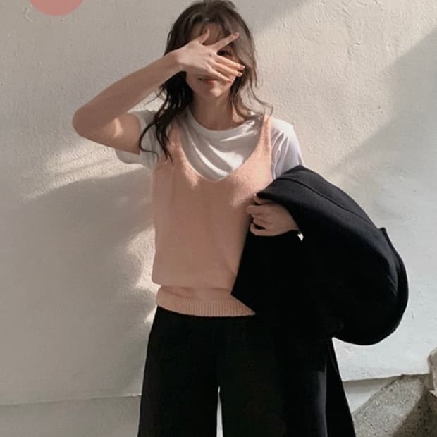 (미개봉, 새상품) 슬로우앤드 에피 레이어 니트 뷔스티에 피치핑크 새제품