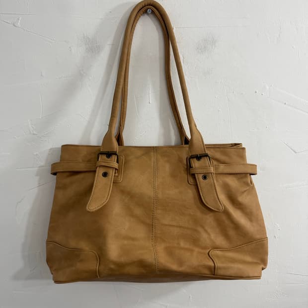 camel leather shoulder bag