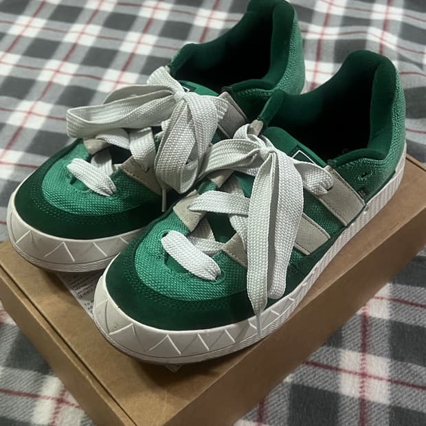 아디다스 아디매틱 스웨이드 그린