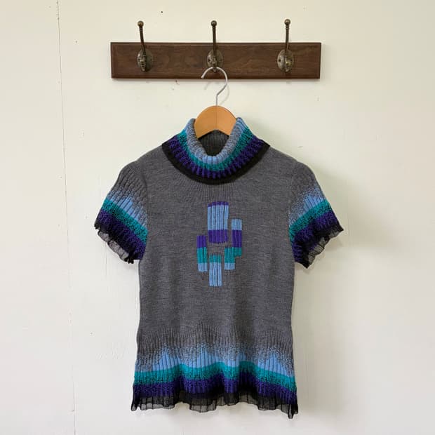 Chamois 그래픽 터틀넥