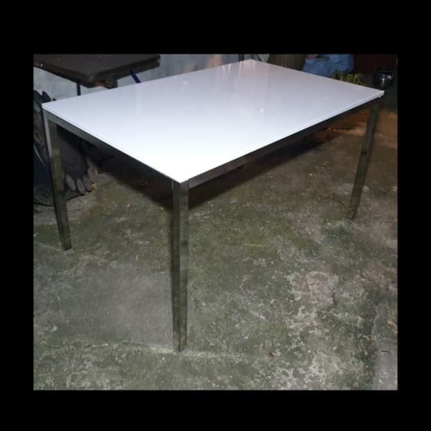 (튼튼한 메탈재질) 이케아 IKEA 토르스뷔 크롬도금 테이블