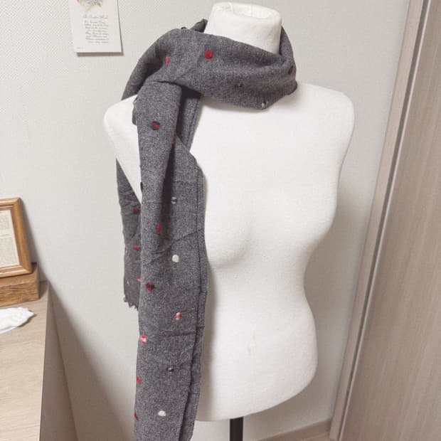 빈티지 도트 머플러 