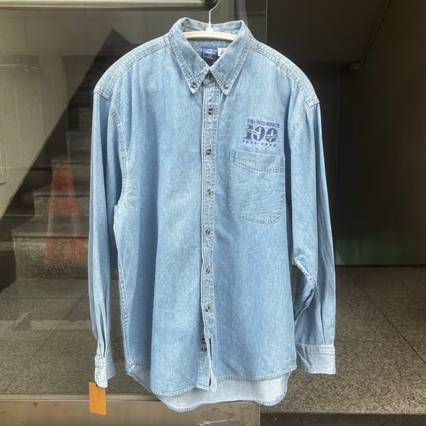 Port & Company 빈티지 자수 데님 셔츠
