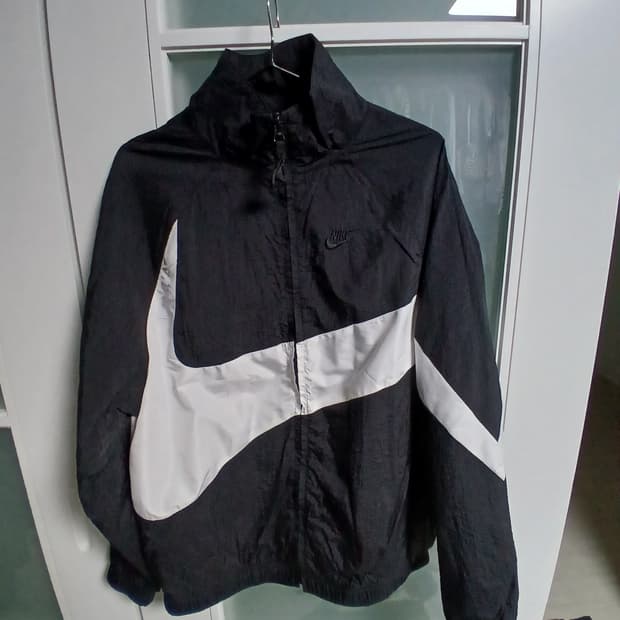 NiKE 나이키 바람막이 s사이즈