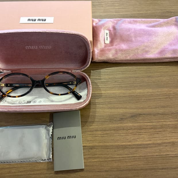 미우미우 리가드 안경