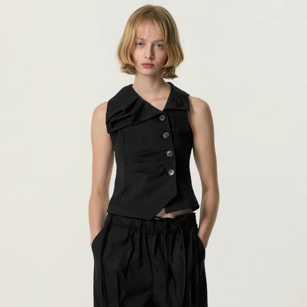 킴지수 Asymmetric Draped Collar Jacket