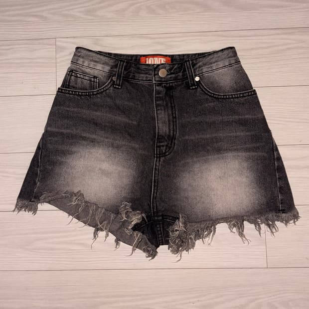 데미지 워싱 반바지