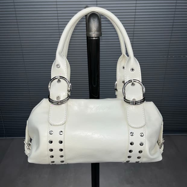 Vintage White Leather Shoulder bag