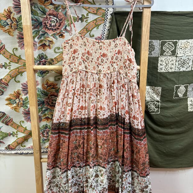 모리 히피 에스닉 패턴 끈 미디 원피스