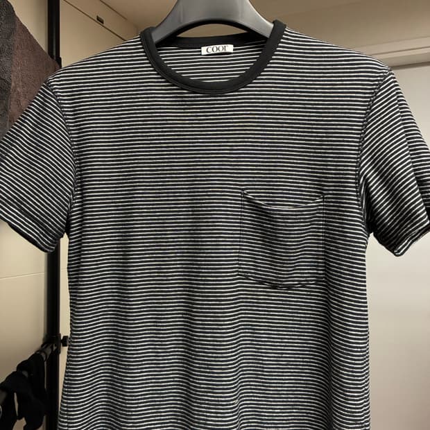 쿠어 스트라이프 반팔 블랙 s사이즈(수선)