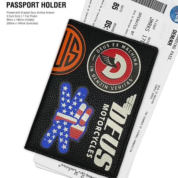 데우스 여권지갑