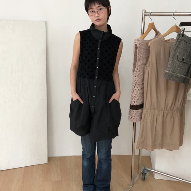 vintage dot frill layered top