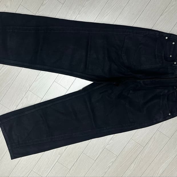 Wide washed denim pants coating black