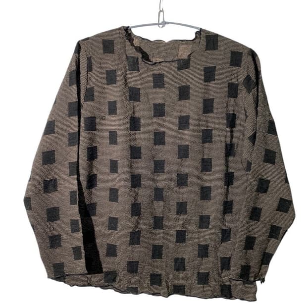 빈티지 스퀘어 패턴 롱슬리브