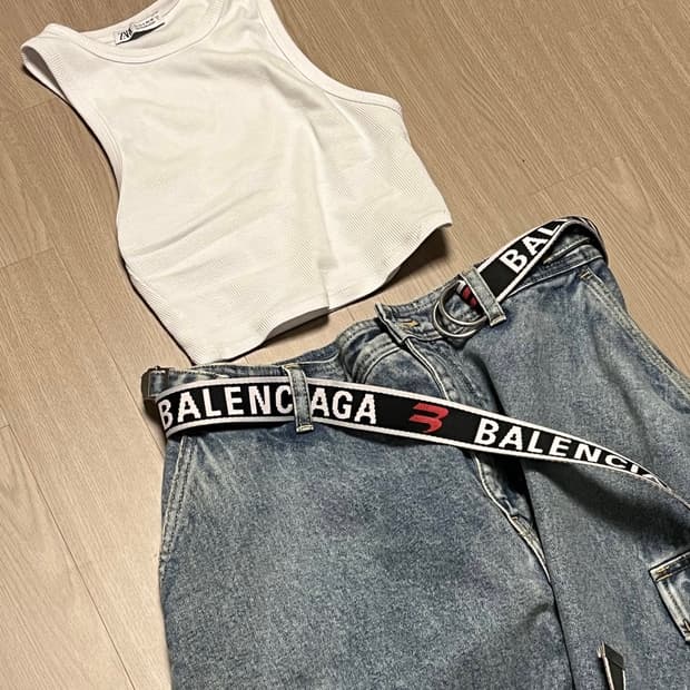 발렌시아가 d링 벨트 판매합니다