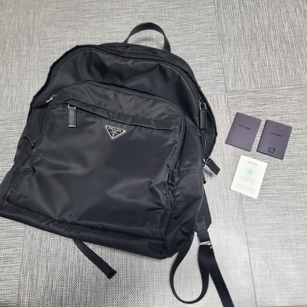 프라다 백팩 2vz048 리나일론 사피아노 백팩