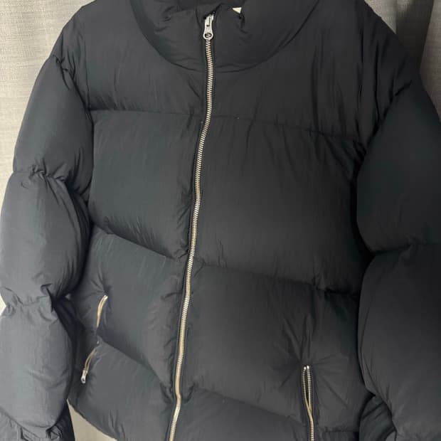 스투시 다운 퍼퍼 패딩