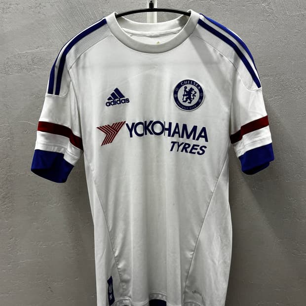 아디다스 첼시 FC 화이트 반팔 티셔츠 M