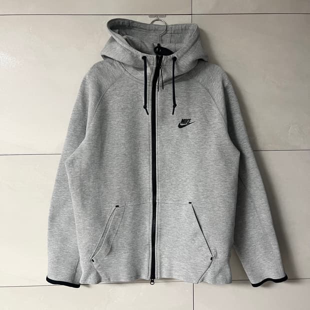 나이키 테크팩 후드집업 그레이 (M) 