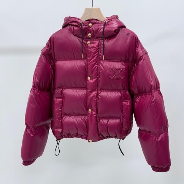 [S+급/38] 셀린느 라이트웨이트 나일론 크롭 트리옹프 여성패딩