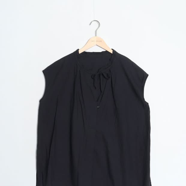 FREDY emue Sleeveless Tunic