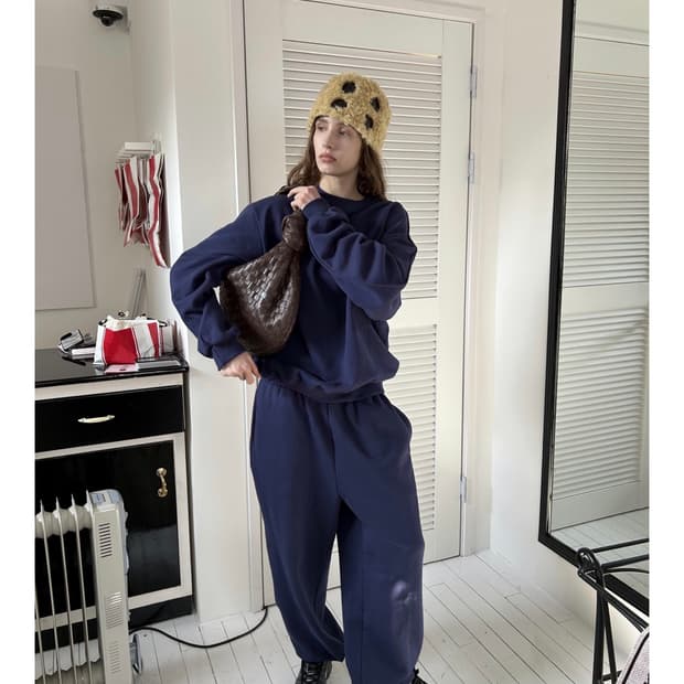 어텐즈 스웻팬츠 네이비