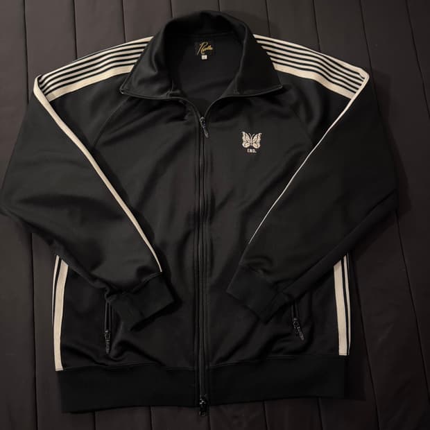 니들스 X END 트랙탑 L