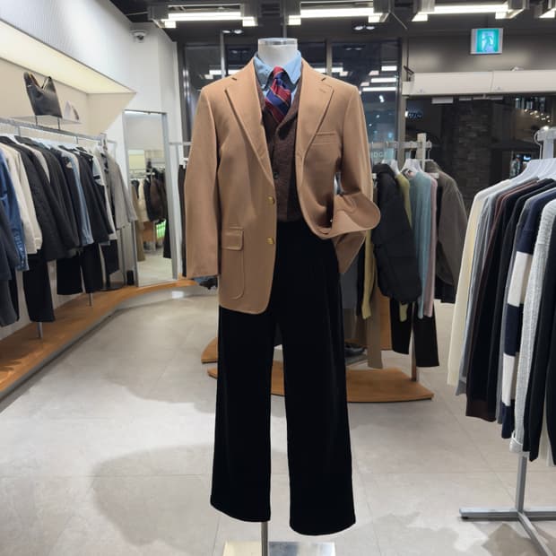 제이프레스 울 카멜 금장 블레이저