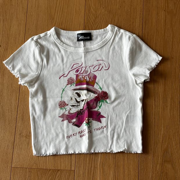 Cotton on 해골 장미 크롭티셔츠 s