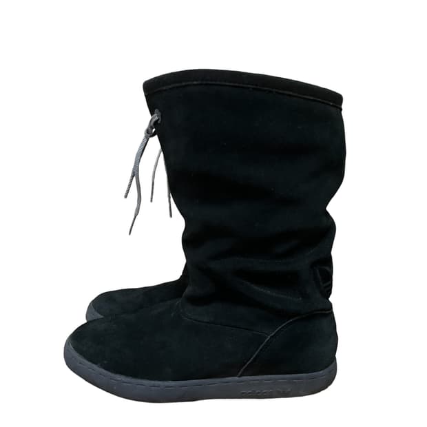 Adidas vintage boots