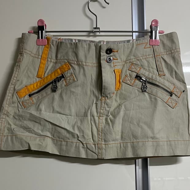 디젤 카고 미니스커트