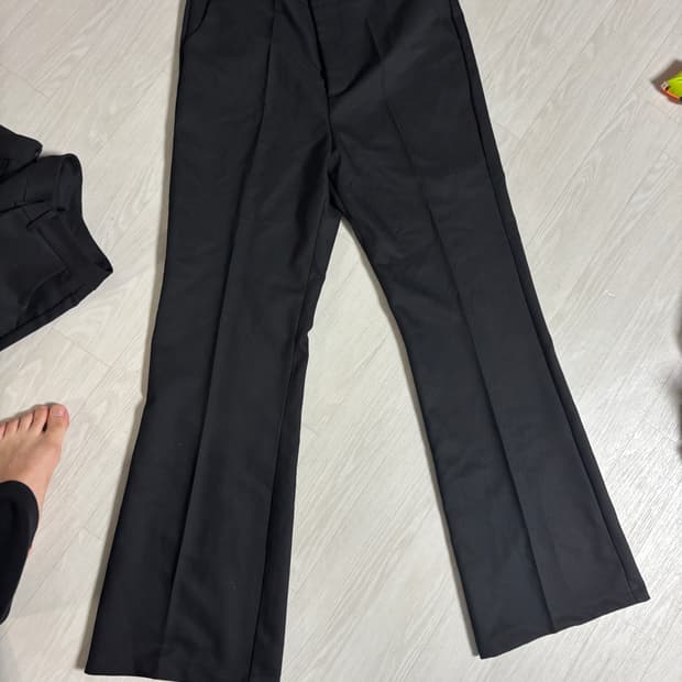 발렌시아가 UNIFIT 플레어 팬츠 바지 슬랙스 / 34 32