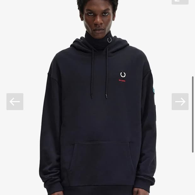 라프시몬스 프레드페리 패치드 오버헤드 후디 M