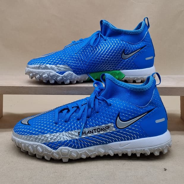 나이키 팬텀 GT 아카데미  TF 풋살화 230