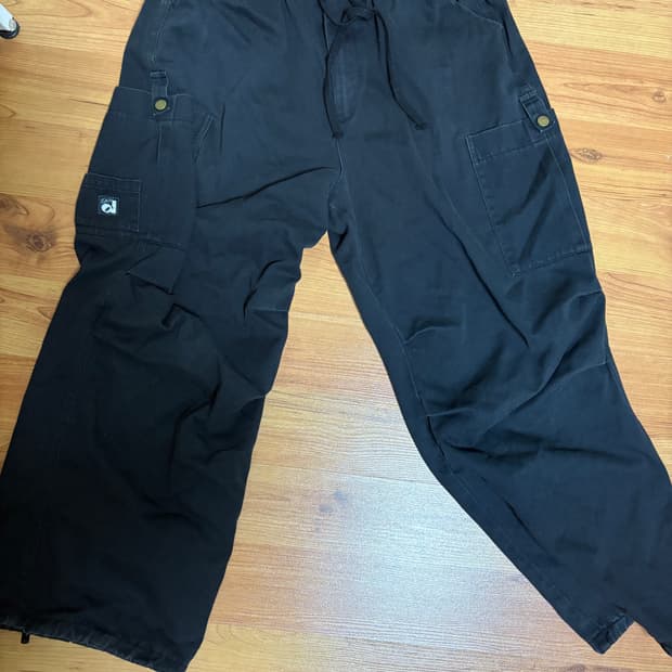 검정 와이드 카고팬츠