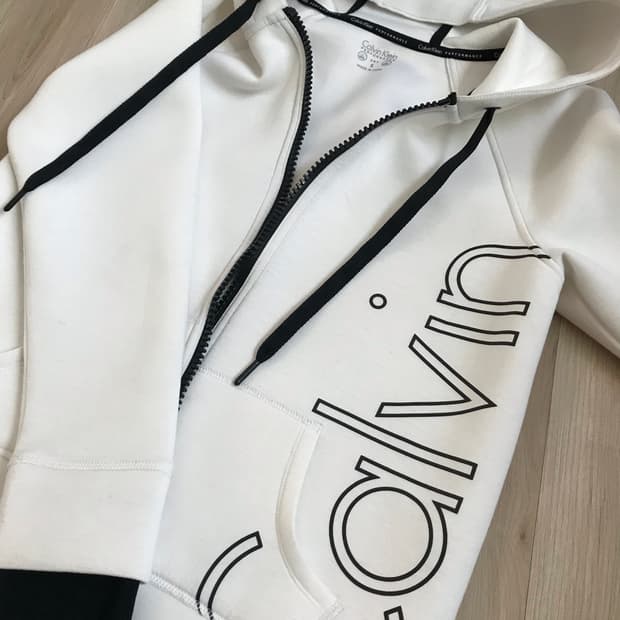 캘빈클라인 여성 빅로고 후드집업